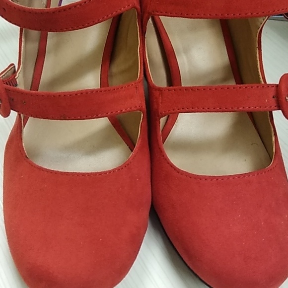Mix No. 6 Beautiful Red Heels❤️ - Picture 6 of 6